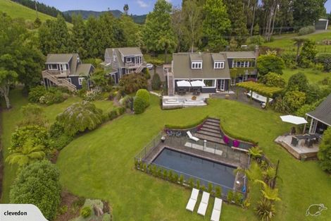 Photo of property in 2 Brenton Place, Whangamata, 3691