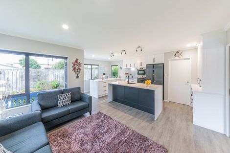 Photo of property in 6 Mowhanau Drive, Kai Iwi, Whanganui, 4574