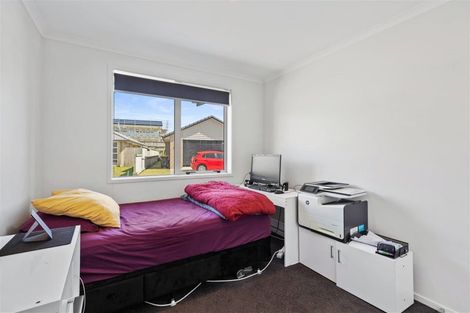 Photo of property in 2 Harakeke Way, Papamoa Beach, Te Puke, 3187