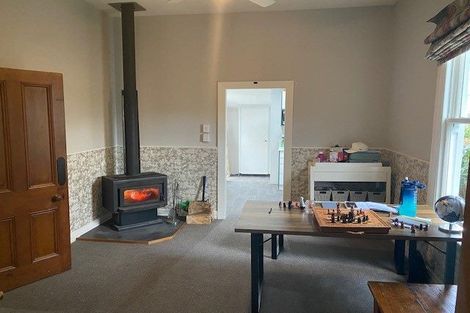 Photo of property in 28 Stapletons Road, Richmond, Christchurch, 8013