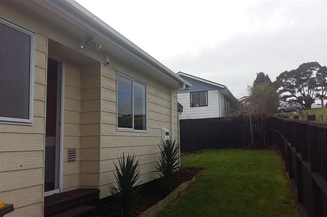 Photo of property in 2/185 Great South Road, Drury, 2113