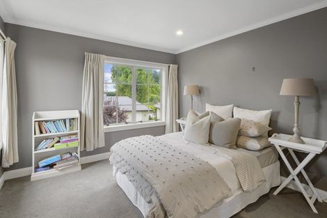 Photo of property in 24 Felstead Place, Avonhead, Christchurch, 8042