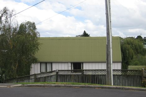 Photo of property in 3/11 Brian Avenue, Forrest Hill, Auckland, 0620
