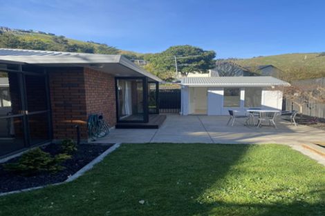 Photo of property in 40 Bay View Road, Moncks Bay, Christchurch, 8081