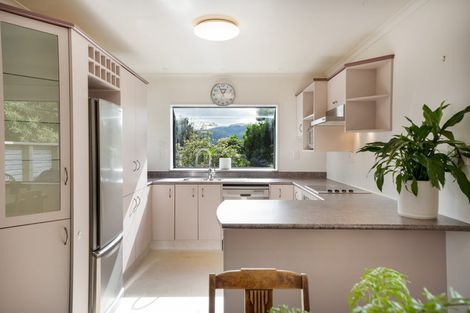 Photo of property in 195 Holborn Drive, Stokes Valley, Lower Hutt, 5019