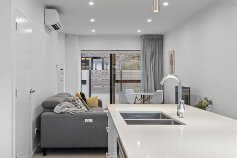 Photo of property in The Terraces, 2/36d Welles Street, Christchurch Central, Christchurch, 8011