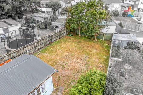Photo of property in 85b Wilkie Crescent, Naenae, Lower Hutt, 5011