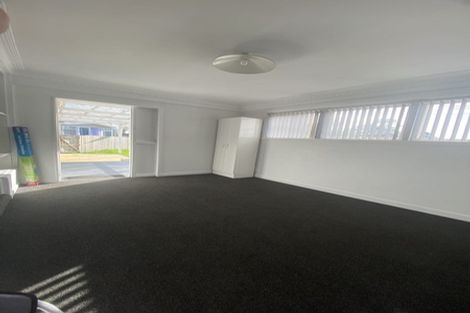 Photo of property in 161 Birkdale Road, Birkdale, Auckland, 0626