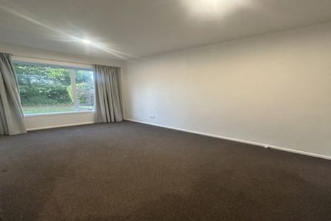 Photo of property in 316 Memorial Avenue, Burnside, Christchurch, 8053