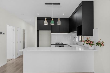 Photo of property in 14 Waimarie Drive, Karaka, 2578