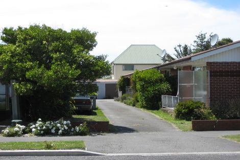 Photo of property in 1/62 Geraldine Street, Edgeware, Christchurch, 8013