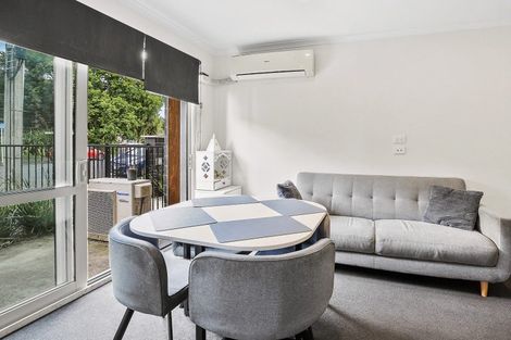 Photo of property in 10/113 Knighton Road, Hillcrest, Hamilton, 3216