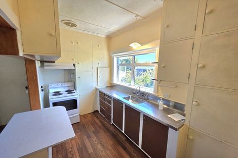 Photo of property in 13 Ngaio Street, Strandon, New Plymouth, 4312