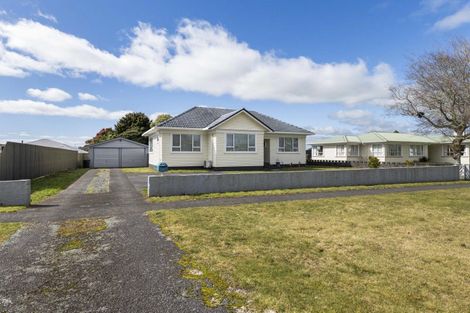Photo of property in 8 Orlando Street, Stratford, 4332
