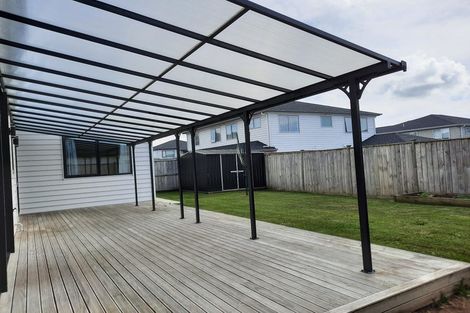 Photo of property in 11 Drumbuoy Drive, Flat Bush, Auckland, 2019