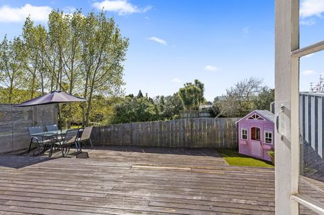 Photo of property in 73a Awaroa Road, Helensville, 0800
