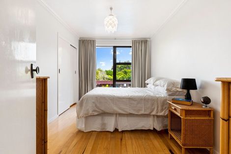 Photo of property in 296 Glenvar Road, Torbay, Auckland, 0630