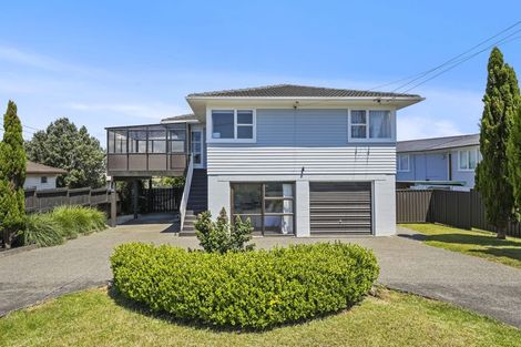 Photo of property in 109 Sandspit Road, Shelly Park, Auckland, 2014