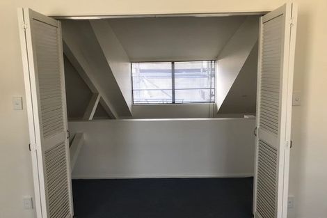 Photo of property in Hopper Street Apartments, 11/20u Hopper Street, Mount Cook, Wellington, 6011