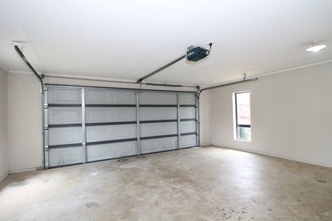 Photo of property in 6 Goh Place, Manurewa, Auckland, 2105