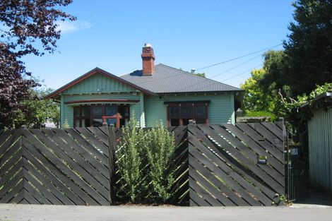 Photo of property in 15 Lindsay Street, St Albans, Christchurch, 8014