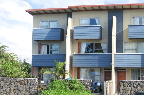 Photo of property in 1/3 Riverside Road, Orewa, 0931