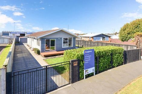 Photo of property in 10 Lugton Street, Nawton, Hamilton, 3200