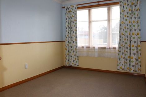 Photo of property in 16 Glen Place, Awapuni, Palmerston North, 4412