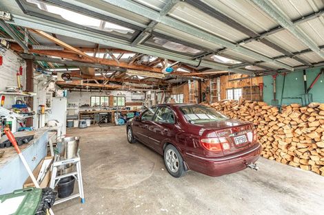 Photo of property in 76 Cornfoot Street, Castlecliff, Whanganui, 4501