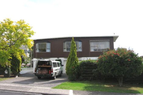 Photo of property in 3/3 Rahopara Street, Castor Bay, Auckland, 0620