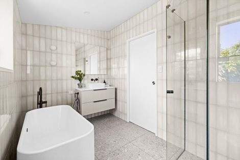 Photo of property in 8 Ewan Place, Taradale, Napier, 4112