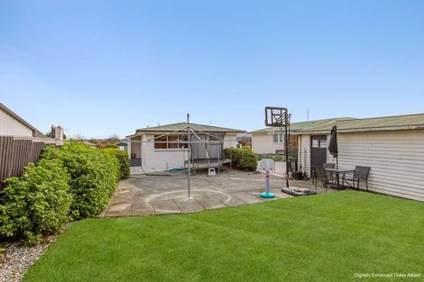 Photo of property in 2 Dale Crescent, East Gore, Gore, 9710