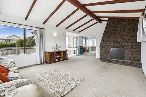 Photo of property in 32 Lawrie Avenue, Pukekohe, 2120