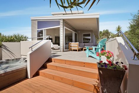 Photo of property in 23 Tay Street, Mount Maunganui, 3116