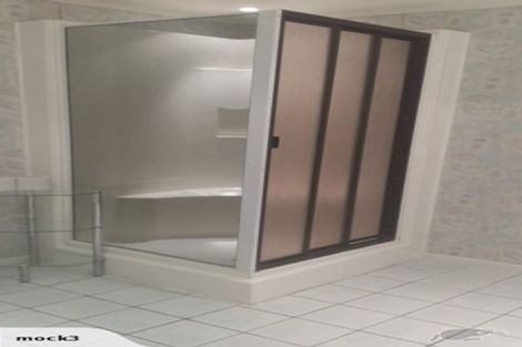 Photo of property in 35 Cyclarama Crescent, Massey, Auckland, 0614