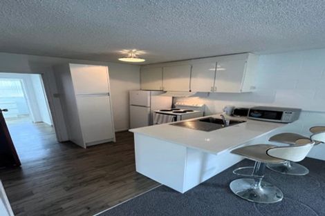 Photo of property in 1-6/145 Knighton Road, Hillcrest, Hamilton, 3216