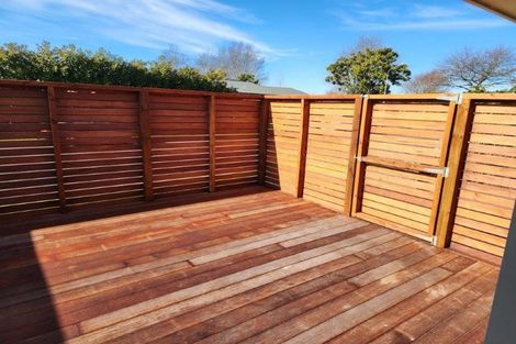 Photo of property in 1 Guinness Crescent, Ilam, Christchurch, 8041