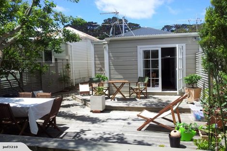 Photo of property in 30 Coromandel Street, Newtown, Wellington, 6021