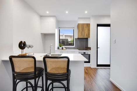 Photo of property in 74 Glidepath Road, Hobsonville, Auckland, 0616