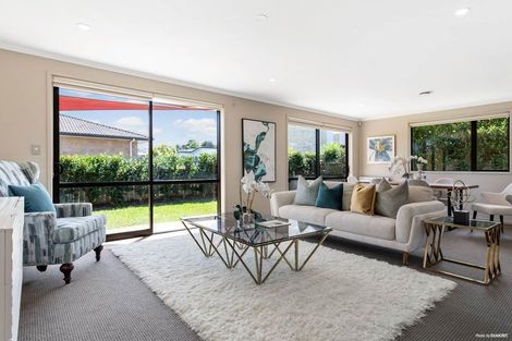 Photo of property in 3 Ohau Court, Fairview Heights, Auckland, 0632