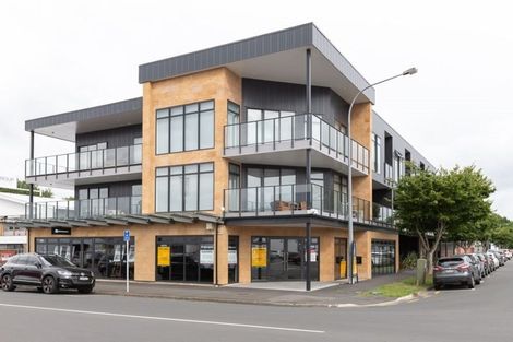 Photo of property in 11/13u Vialou Street, Hamilton Central, Hamilton, 3204