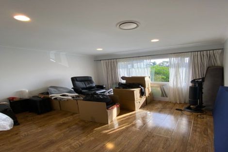 Photo of property in 39 Lansell Drive, East Tamaki Heights, Auckland, 2016