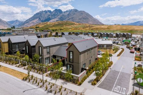 Photo of property in 1 Mulholland Drive, Jacks Point, 9371