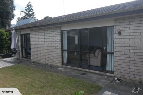 Photo of property in 15 Seaspray Drive, Mount Maunganui, 3116