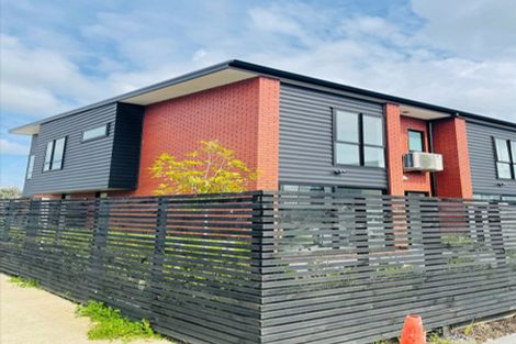 Photo of property in 2 Shortfin Place, Flat Bush, Auckland, 2019