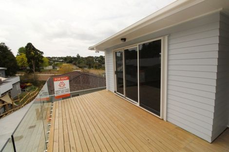 Photo of property in 10 Norman Road, Hauraki, Auckland, 0622