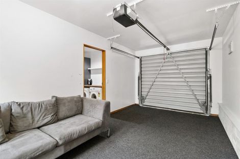 Photo of property in 1/14 Beresford Street, Bayswater, Auckland, 0622