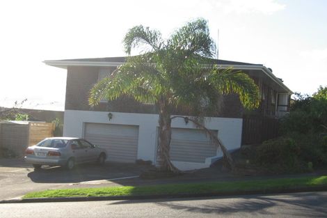 Photo of property in 91 Takutai Avenue, Half Moon Bay, Auckland, 2012