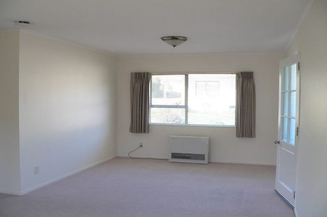 Photo of property in 33a Hinau Street, Tawa, Wellington, 5028