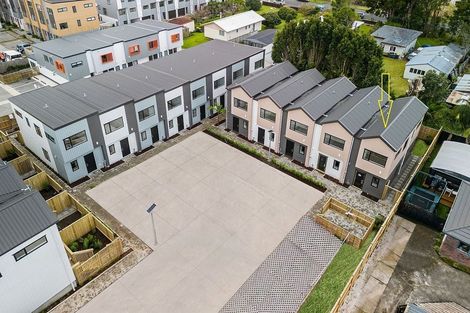 Photo of property in 19/12 Arney Road, Ranui, Auckland, 0612